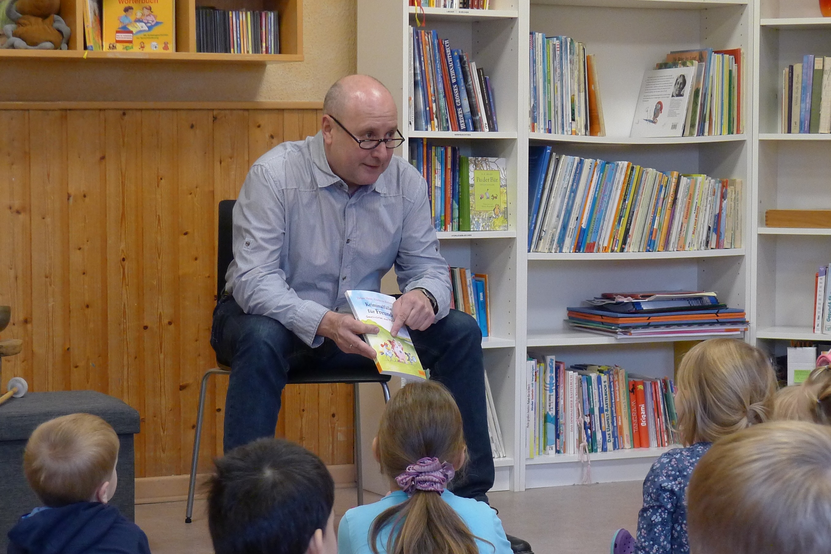 Bundesweiter Vorlesetag Gerdes ruft zum Mitmachen auf › Michael Gerdes MdB